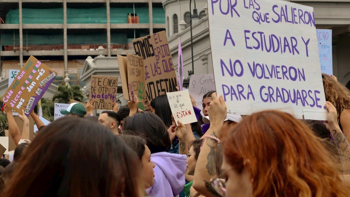 Logros Del Feminismo En México A Raíz De Las Marchas Del 8M | DIVERSO ...